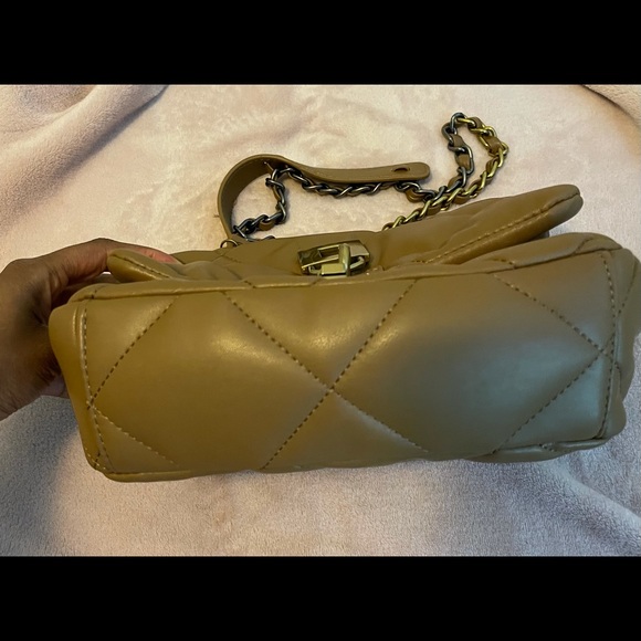 Steve Madden Bags Steve Madden Tan Crossbody Poshmark